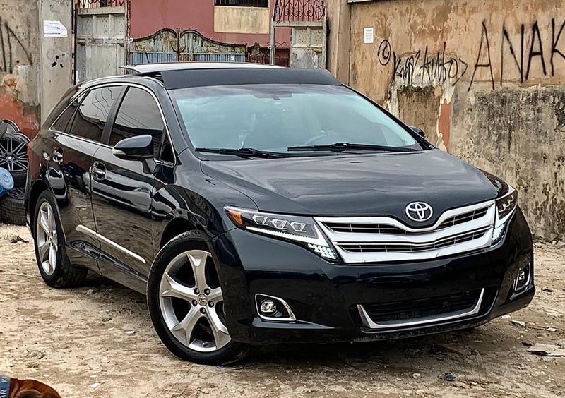 Main image of 2014 Toyota Venza Limited AWD